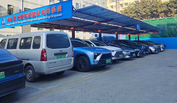 【重卡电动先锋】南宫体育app官网300-400kW重卡充电桩：亮点与应用典范(图1)