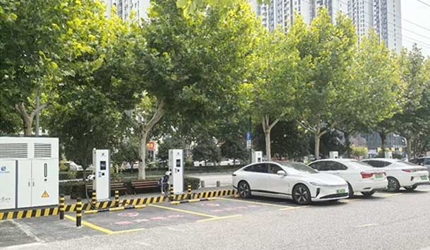 宜昌首批全液冷超充站投入运营，南宫体育app官网助力高质量充电基础设施建设